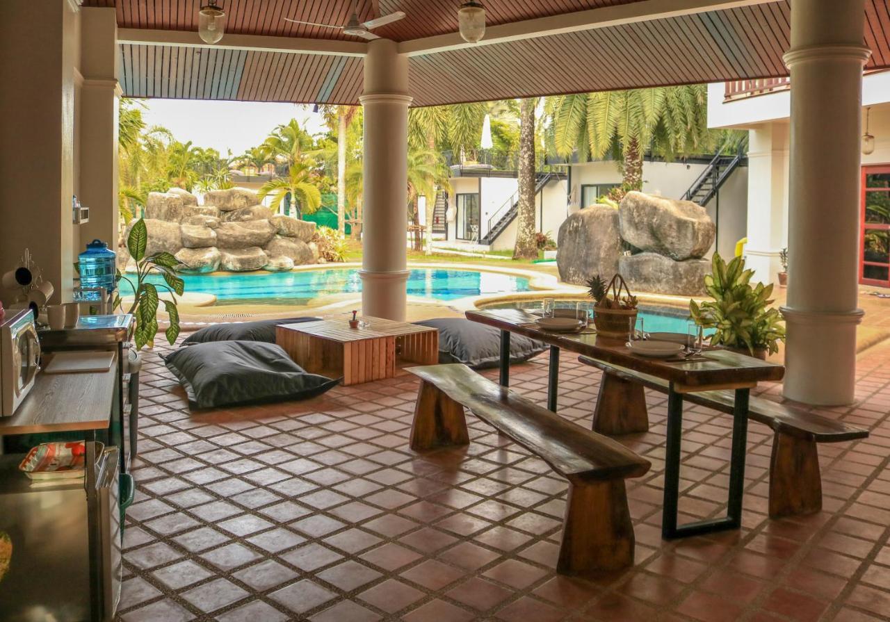 Hotel Coconut Wells Phuket Chalong Esterno foto
